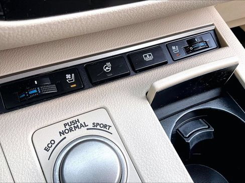 Used 2014 Lexus ES 350 FWD image 30