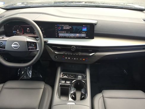 Certified 2025 Nissan Murano SL AWD/4WD image 15