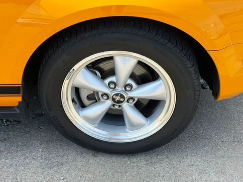 Used 2008 Ford Mustang Coupe RWD image 39