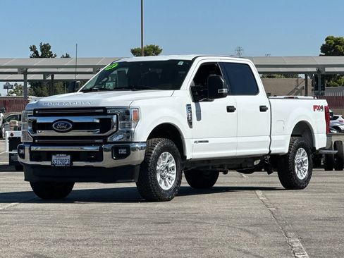 Certified 2022 Ford F250 XLT w/ XLT Value Package AWD/4WD image 7