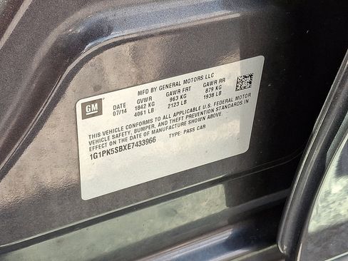 Used 2014 Chevrolet Cruze LT image 26