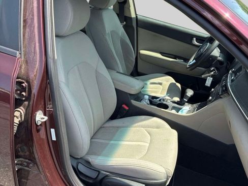 Used 2016 Kia Optima LX FWD image 4