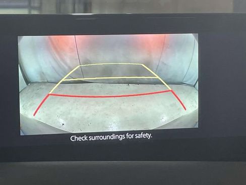 Used 2023 MAZDA MAZDA3 s FWD image 30