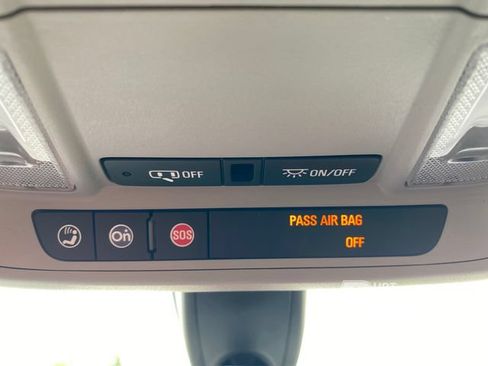 Used 2019 Chevrolet Equinox LT FWD image 26
