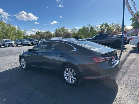 Used 2020 Chevrolet Malibu LT FWD image 14