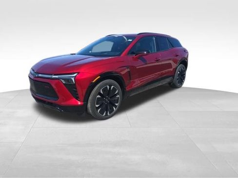 Certified 2025 Chevrolet Blazer EV RS AWD/4WD image 5