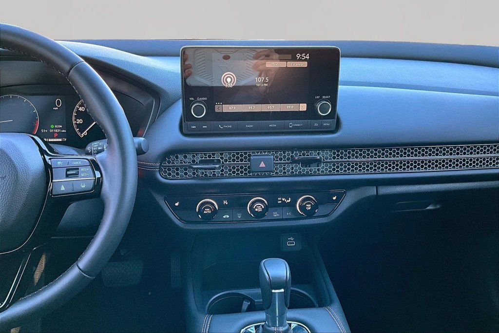 Used 2025 Honda HR-V Sport image 10