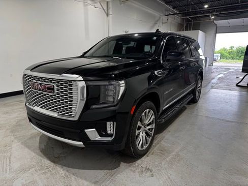 Used 2023 GMC Yukon XL Denali w/ Max Trailering Package AWD/4WD image 1