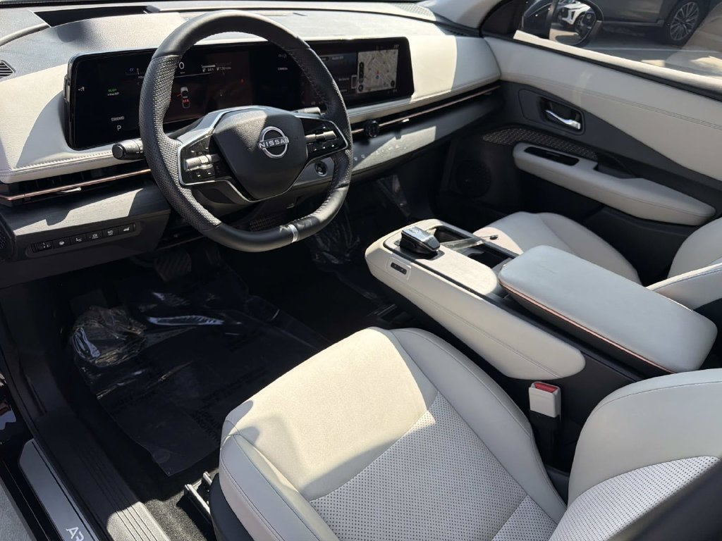 Used 2024 Nissan Ariya FWD image 20