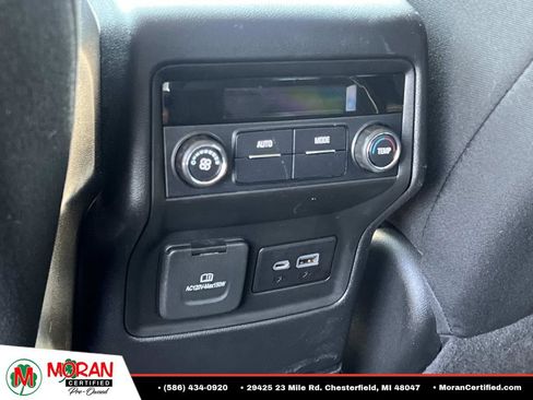 Used 2022 GMC Acadia SLE w/ LPO, Cargo Package AWD/4WD image 15