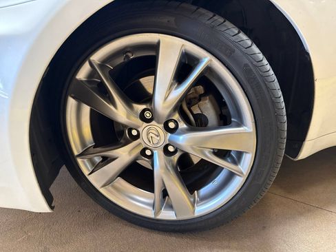 Used 2009 Lexus IS 250 w/ Premium Pkg RWD image 7
