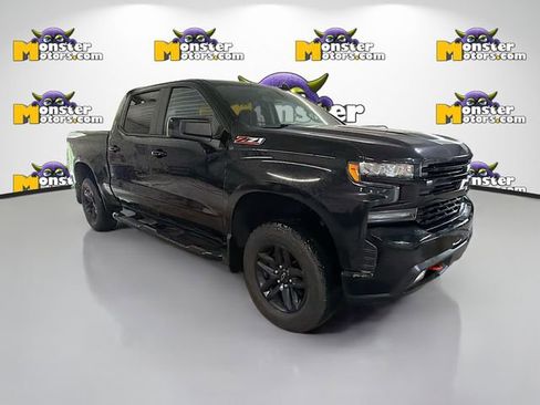 Used 2019 Chevrolet Silverado 1500 LT Trail Boss AWD/4WD image 3