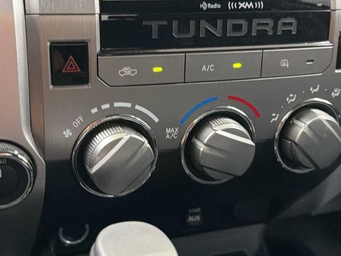 Used 2015 Toyota Tundra SR5 w/ TRD Off Road Package AWD/4WD image 20