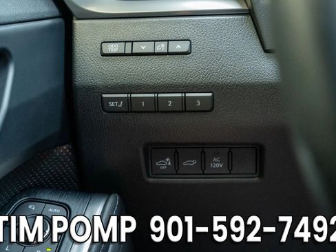 Used 2025 Lexus GX 550 w/ Cold Area Package AWD/4WD image 29