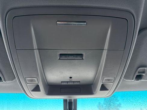 Used 2015 Chevrolet Silverado 3500 LT w/ LT Convenience Package image 17