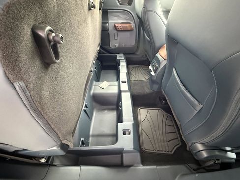 Used 2022 Ford Maverick Lariat w/ Lariat Luxury Package image 37