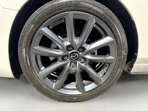 Certified 2024 MAZDA MAZDA3 s FWD image 31