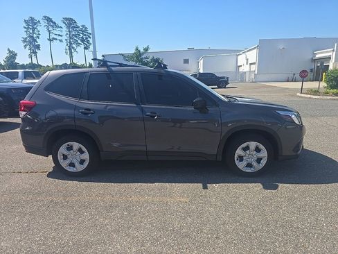 Used 2024 Subaru Forester AWD/4WD image 4