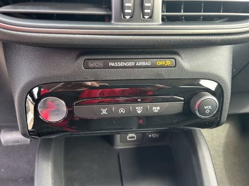 New 2026 Ford Escape Active w/ Tech Pack #1 AWD/4WD image 16