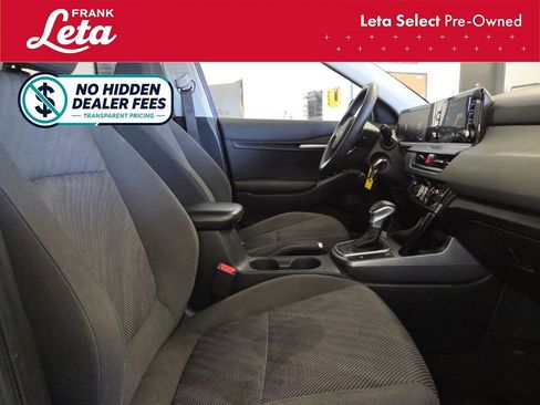 Used 2024 Kia Seltos LX AWD/4WD image 19
