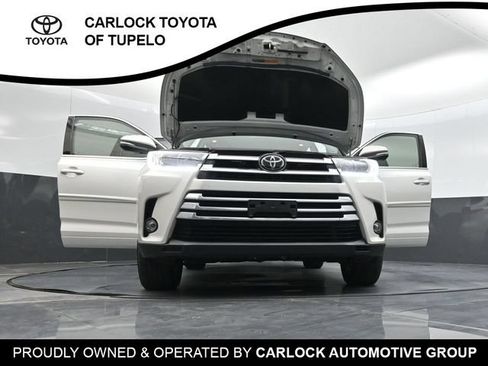 Used 2018 Toyota Highlander Limited FWD image 61
