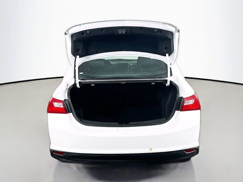 Used 2023 Chevrolet Malibu LT image 29