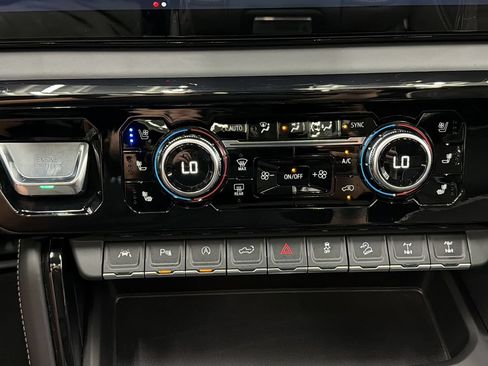 Used 2026 GMC Sierra 1500 AT4X AWD/4WD image 24