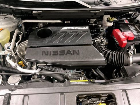Used 2022 Nissan Rogue SV image 29