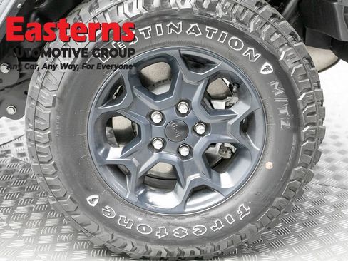 Used 2023 Jeep Wrangler Unlimited AWD/4WD image 8