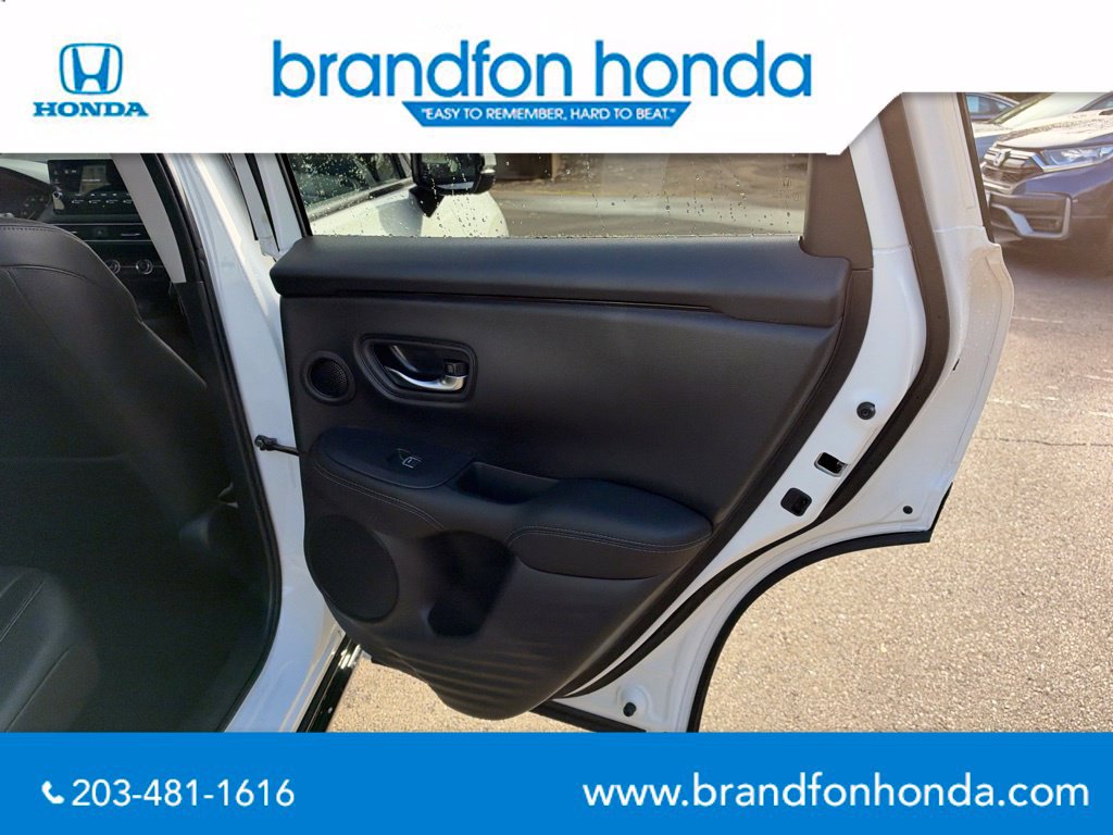 Used 2026 Honda HR-V EX-L image 9