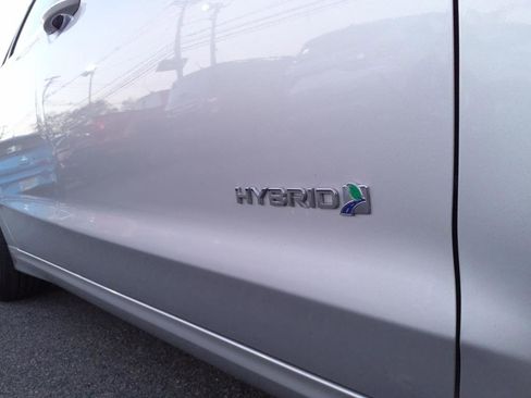 Used 2019 Ford Fusion Titanium image 16