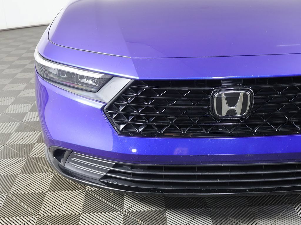 Used 2023 Honda Accord Sport image 12