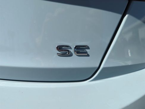 New 2026 Volkswagen Jetta SE image 17