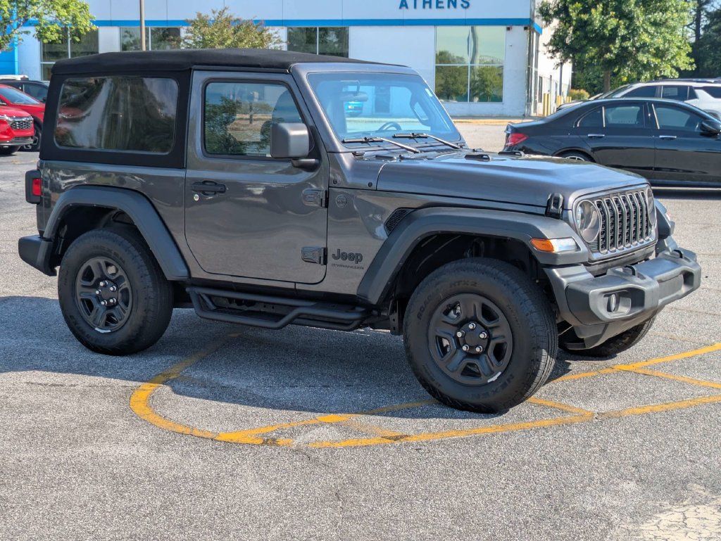 Used 2024 Jeep Wrangler Sport AWD/4WD image 2