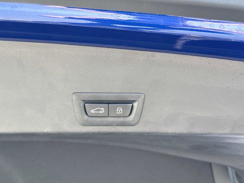 Used 2025 BMW XM AWD/4WD image 12