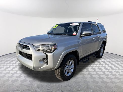 Certified 2023 Toyota 4Runner SR5 Premium w/ Moonroof Package image 3