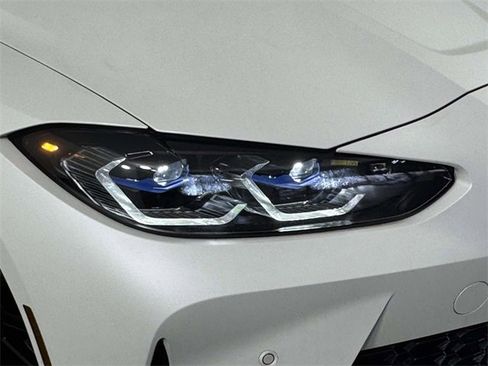 Used 2022 BMW M4 xDrive Competition w/ Executive Package image 15