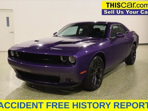 Used 2023 Dodge Challenger SXT w/ Blacktop Package RWD image 4