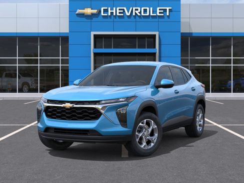 New 2026 Chevrolet Trax LS w/ LS Convenience Package FWD image 30