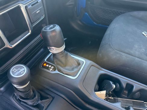 Used 2021 Jeep Wrangler Unlimited Sport image 25