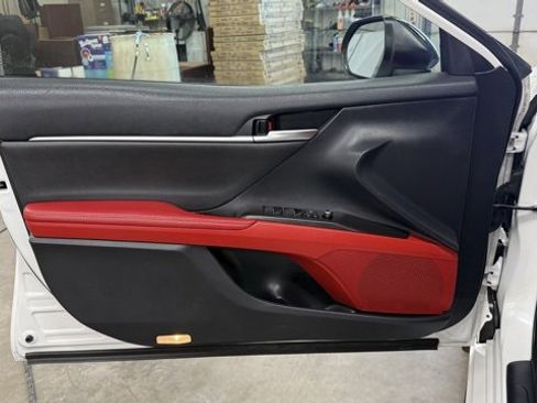 Used 2023 Toyota Camry XSE image 11