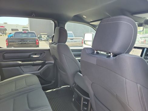 Used 2026 RAM 1500 Express AWD/4WD image 31