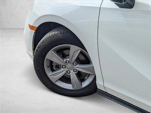 Used 2019 Honda Odyssey EX-L image 7
