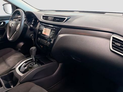 Used 2016 Nissan Rogue S image 23