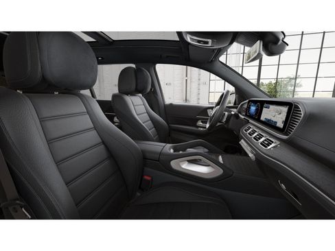New 2026 Mercedes-Benz GLS 580 4MATIC image 4