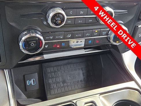 Used 2022 Ford F150 Platinum w/ Equipment Group 701A High image 19