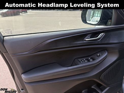 Certified 2025 Jeep Grand Cherokee L Laredo image 12