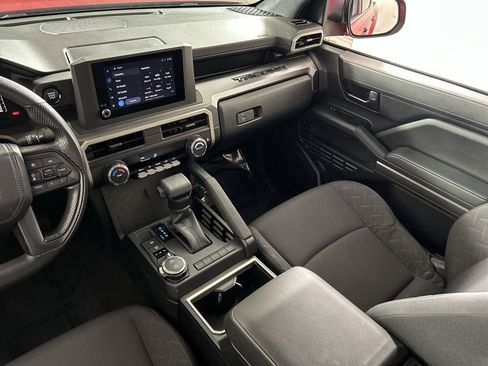 Used 2025 Toyota Tacoma SR5 image 22