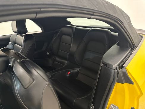 Used 2015 Ford Mustang Premium RWD image 30