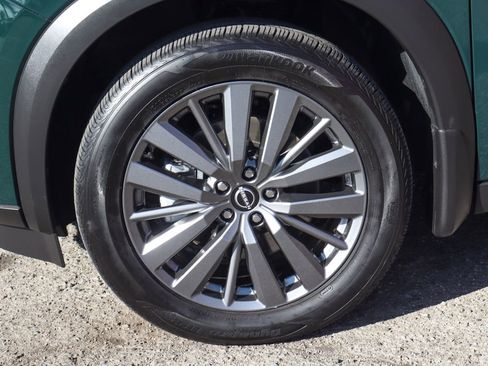 Used 2025 Nissan Pathfinder SL w/ SL Premium Package image 44